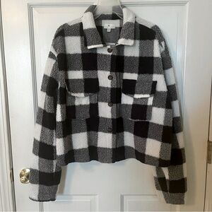 TRUE CRAFT Women’s Black & White Plaid Sherpa Jacket ~ { PLUS SIZE }
